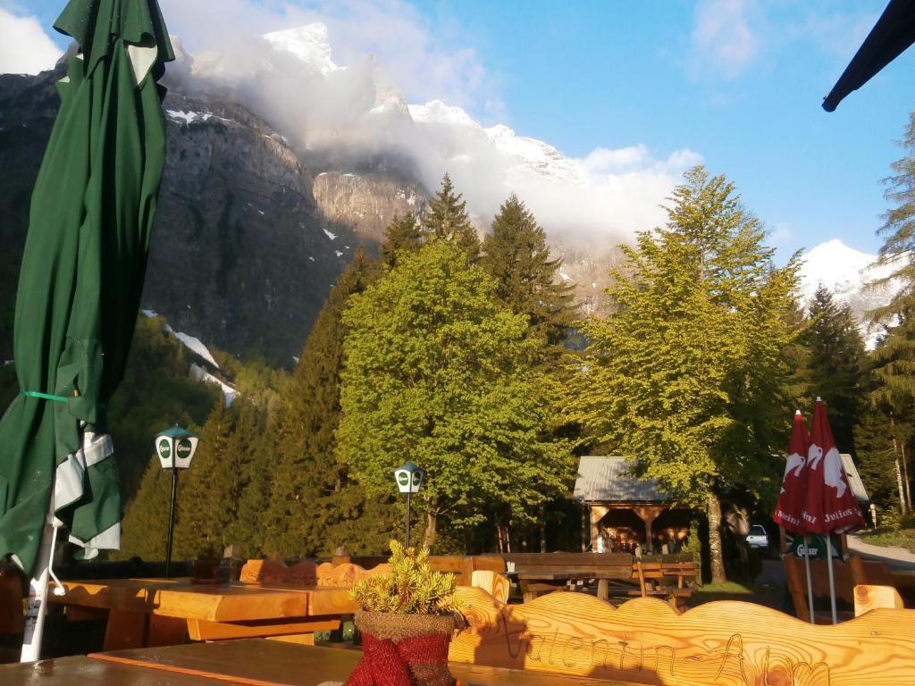 ホテルGasthof Untere Valentinalm Plöcken エクステリア 写真
